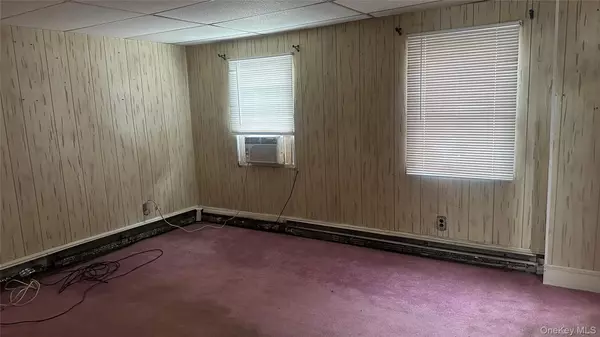 Ossining, NY 10562,135 N Highland AVE