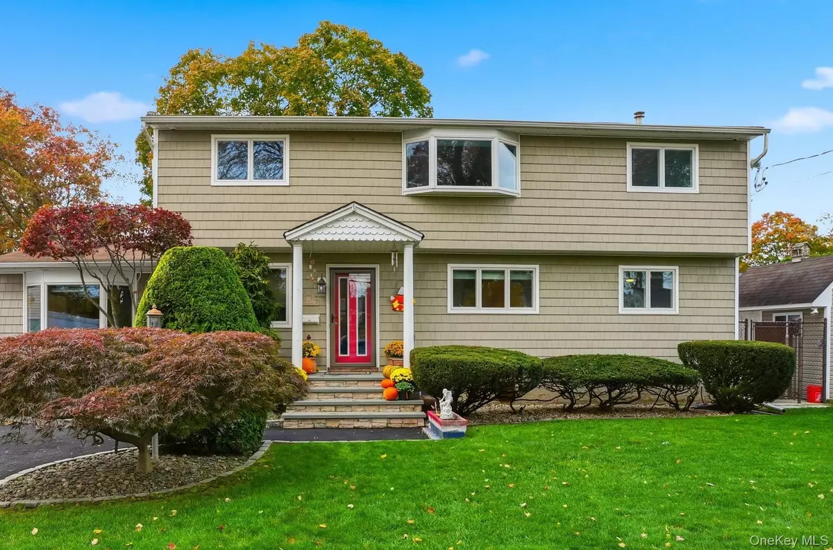 Deer Park, NY 11729,68 Westwood AVE