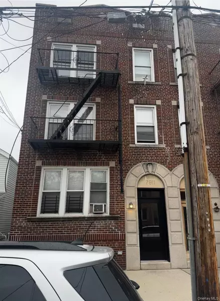 78-11 73rd PL, Glendale, NY 11385