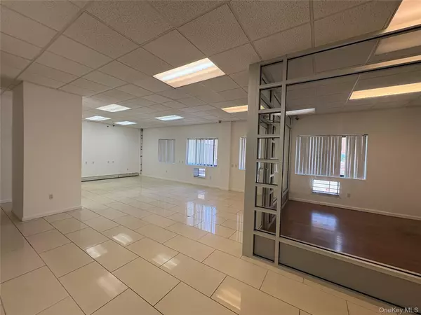 41-34 Haight ST #101, Flushing, NY 11355