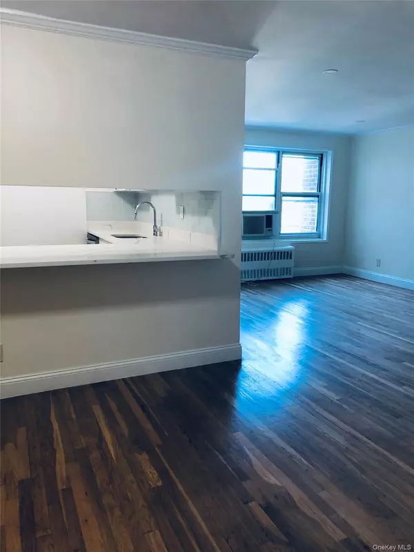 Yonkers, NY 10704,1304 Midland AVE #B-75