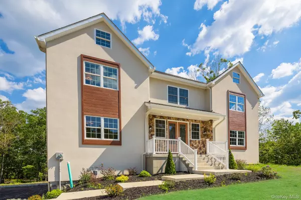 Highland Mills, NY 10930,2 Hallock CT