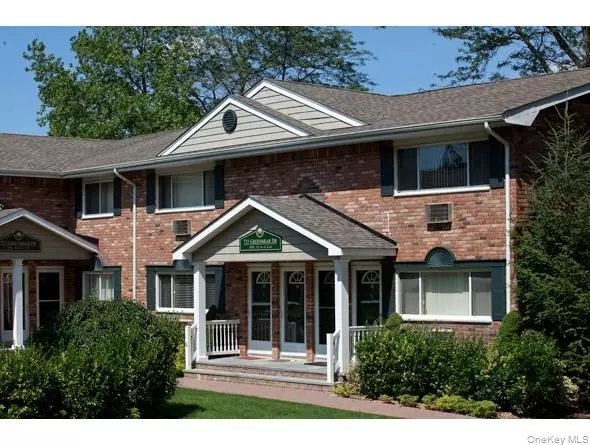 Bohemia, NY 11716,60 Chelsea CT #AD12