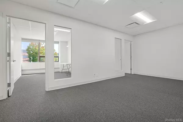 Armonk, NY 10504,80 Business Park DR #208