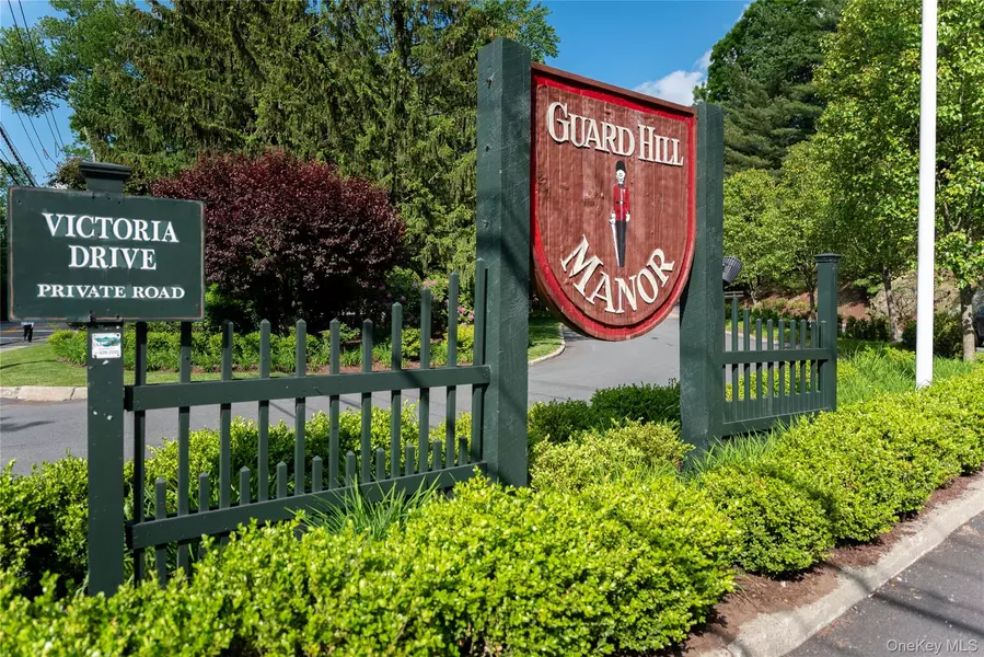 3306 Victoria DR, Mount Kisco, NY 10549