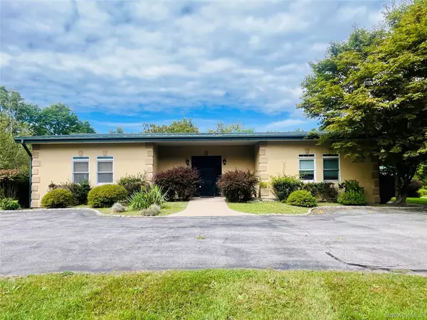 769 Bullville RD, Montgomery, NY 12549