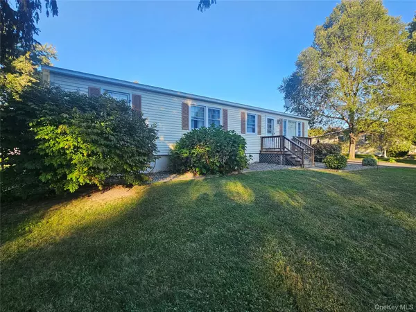 Hudson, NY 12534,19 Rivenburg LN