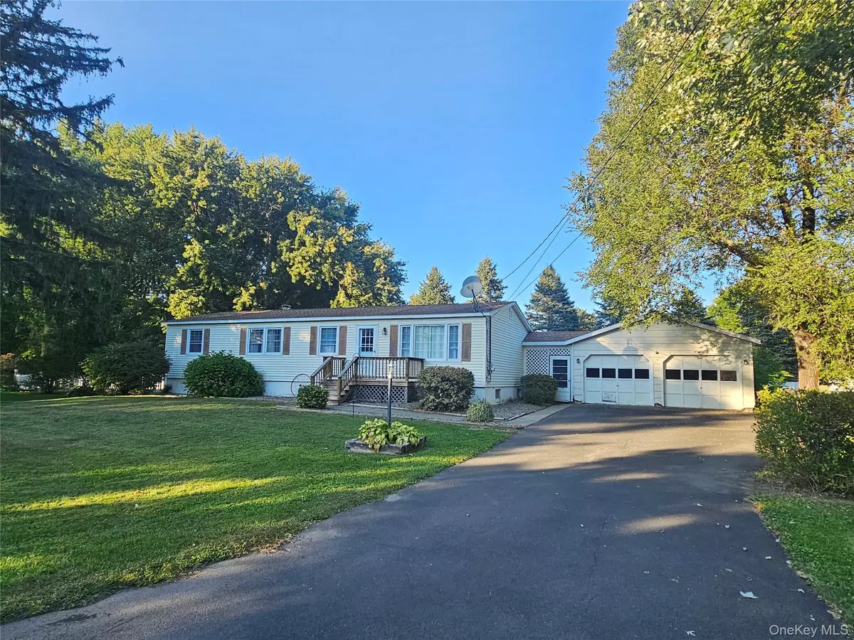 Hudson, NY 12534,19 Rivenburg LN