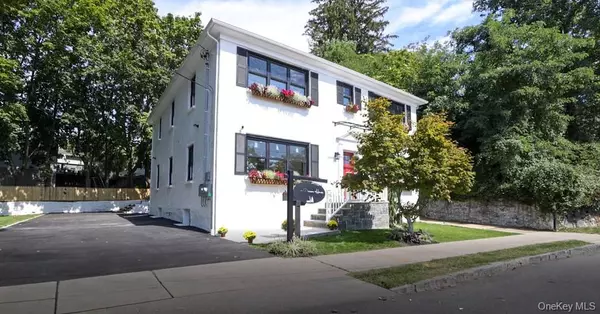 25 Van Duzen PL #1, Tuckahoe, NY 10707