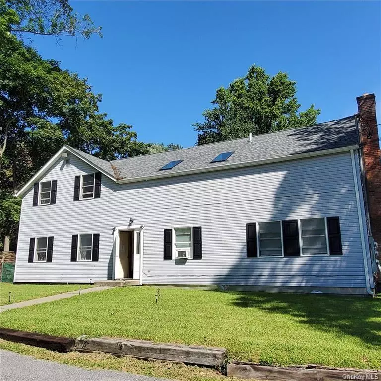 Poughkeepsie, NY 12601,32 Bircher AVE #Apt C