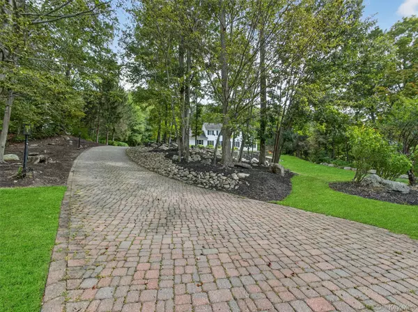 Tuxedo Park, NY 10987,62 Salierno RD