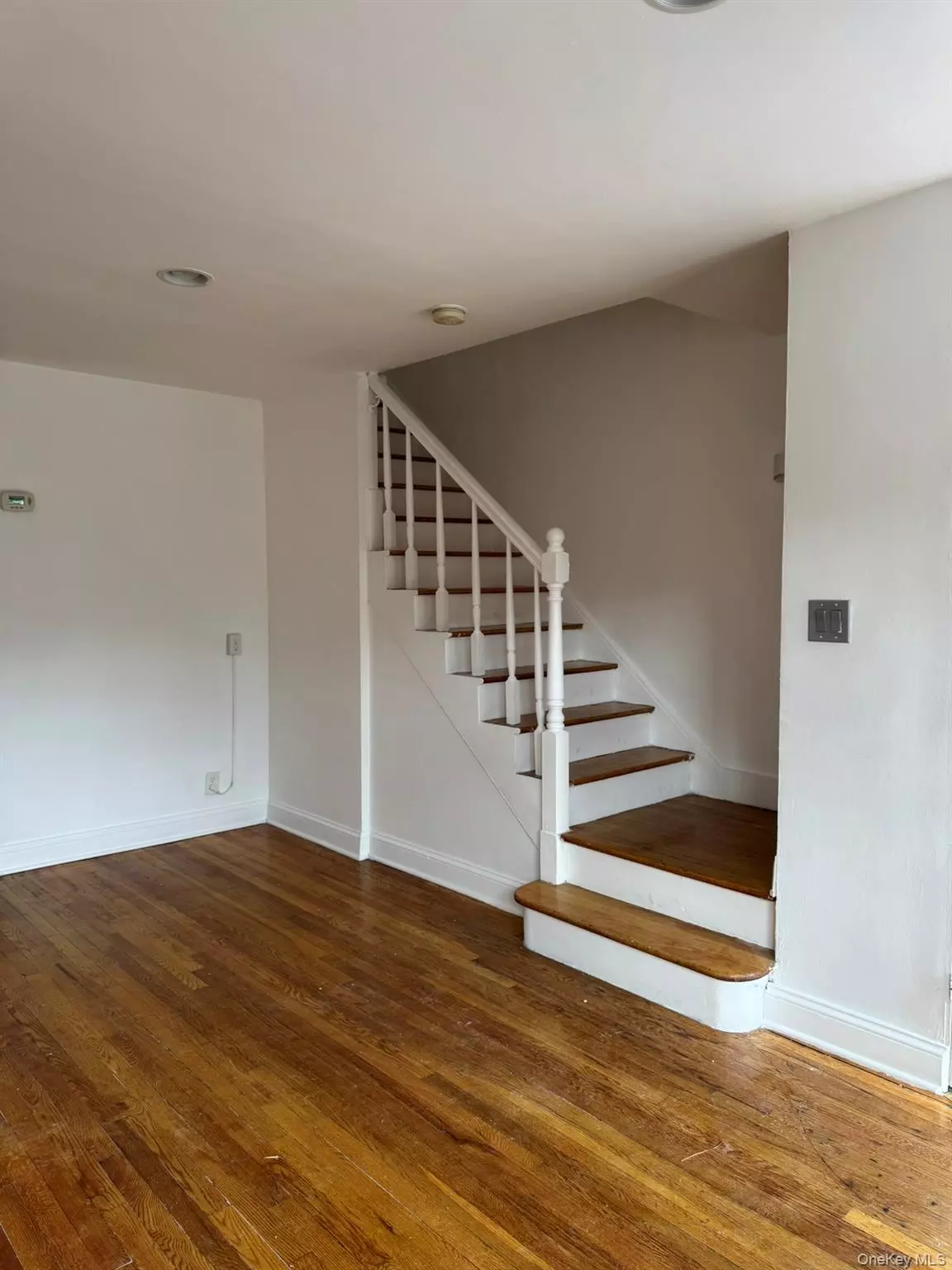 Fresh Meadows, NY 11367,15013 78th AVE