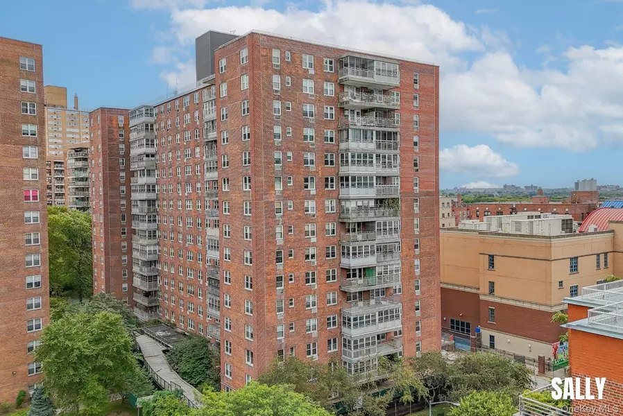 138-10 Franklin AVE #12A, Flushing, NY 11355