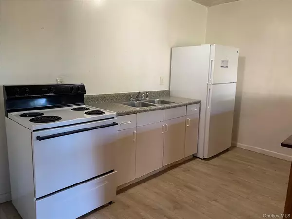 Wallkill, NY 12589,119 New Unionville RD #2W