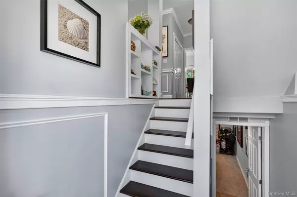 Highland Mills, NY 10930,8 Ledger View CT