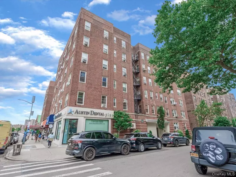 11034 73rd RD #4F, Forest Hills, NY 11375