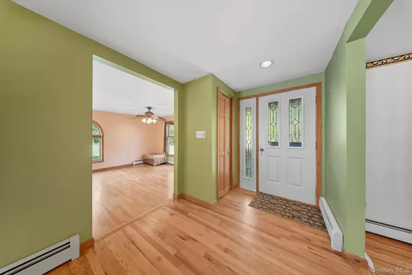 Otisville, NY 10963,9 Annies WAY