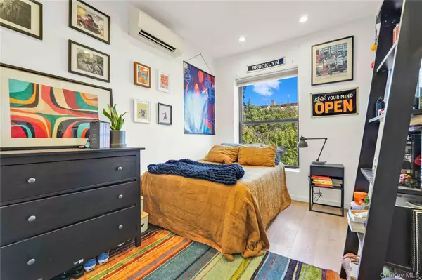 Brooklyn, NY 11216,43 Halsey ST #3