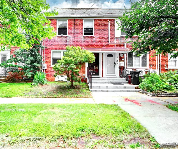 Whitestone, NY 11357,623 159th ST