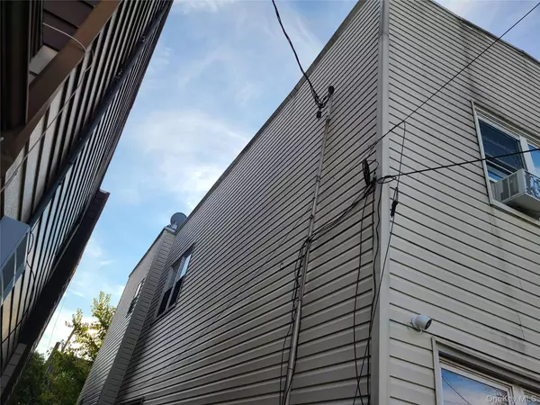 Brooklyn, NY 11236,754 E 86th ST