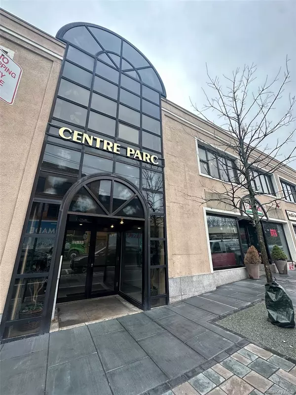 Mount Kisco, NY 10549,125 E Main ST #205