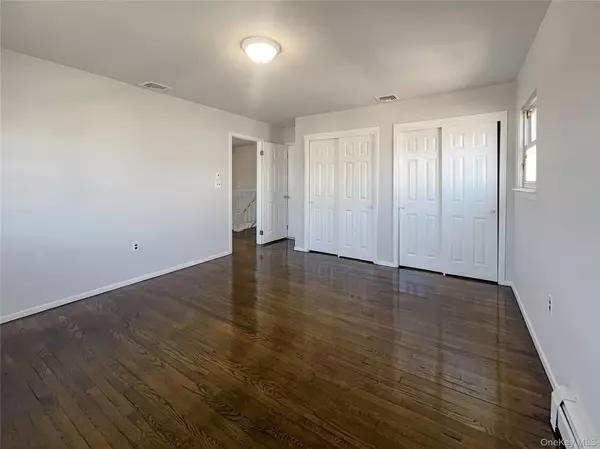 Mineola, NY 11501,371 Pennsylvania AVE