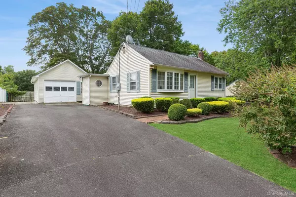 Mattituck, NY 11952,1645 Ruth RD
