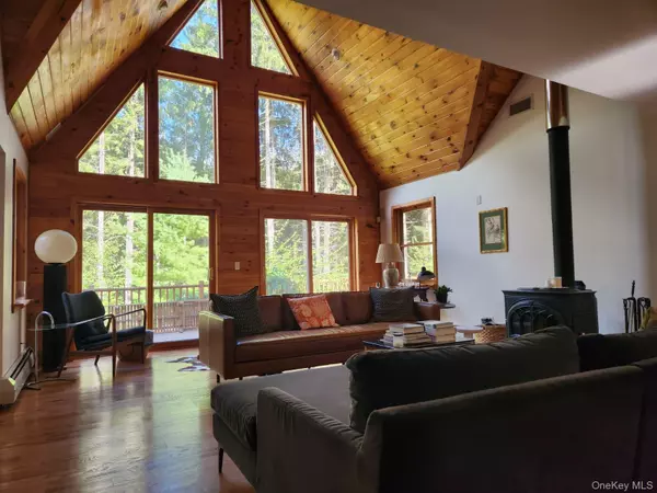 Bethel, NY 12786,49 Oxford DR