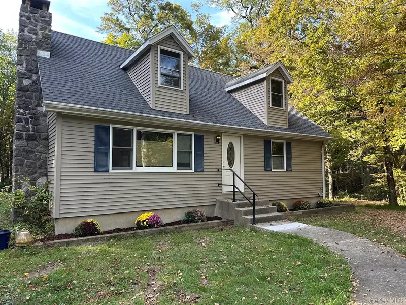 15 Nelson RD, Monroe, NY 10950