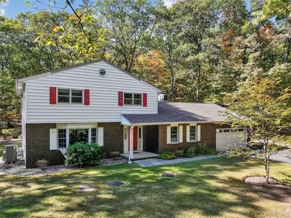Woodstock, NY 12498,19 Livingston CT