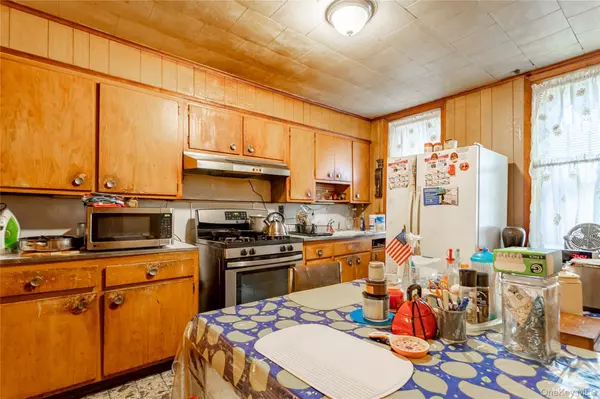 Brooklyn, NY 11233,505 Macon ST