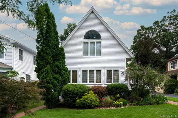 Larchmont, NY 10538,217 Larchmont AVE