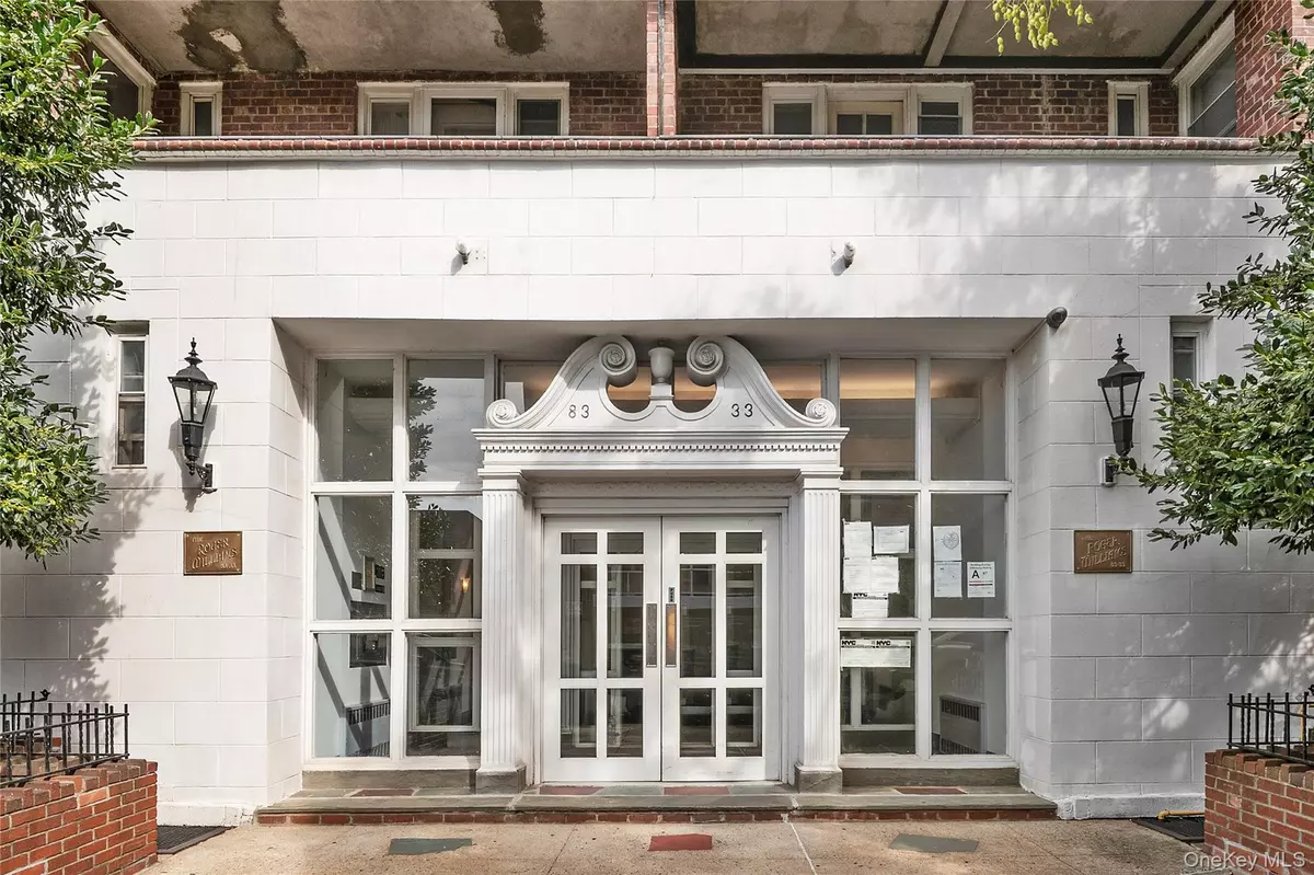 Kew Gardens, NY 11415,83-33 Austin ST #2N