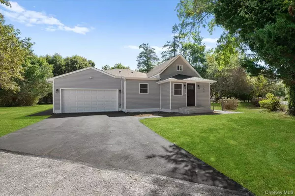 145 Monroe DR, Mastic Beach, NY 11951