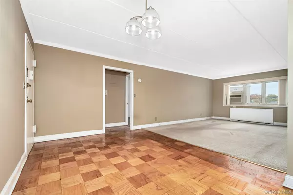 Harrison, NY 10528,480 Halstead AVE #4V