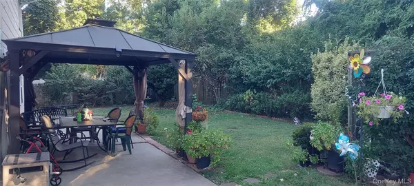 Valley Stream, NY 11580,147 S Montgomery ST