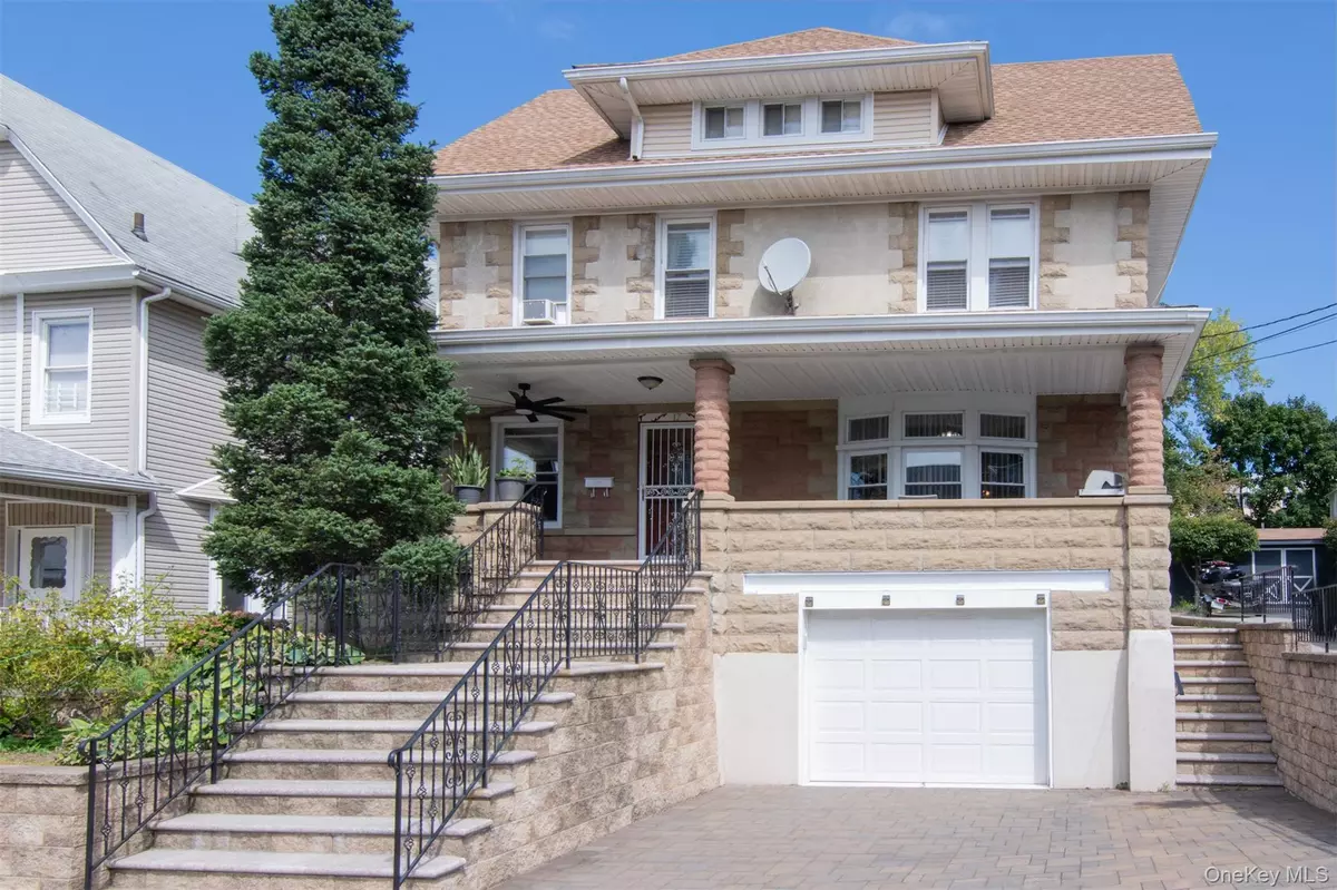 Yonkers, NY 10703,17 Lake AVE