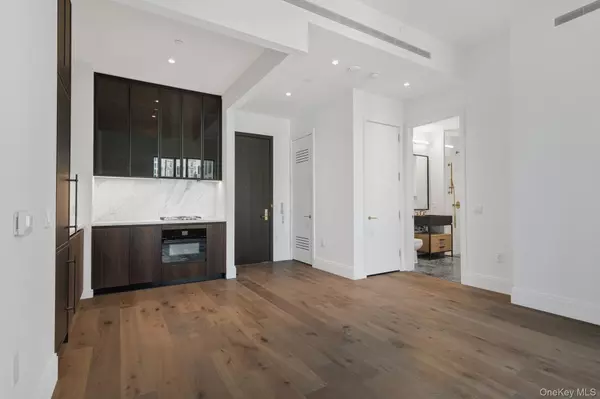 New York (manhattan), NY 10016,30 E 29th ST #19B