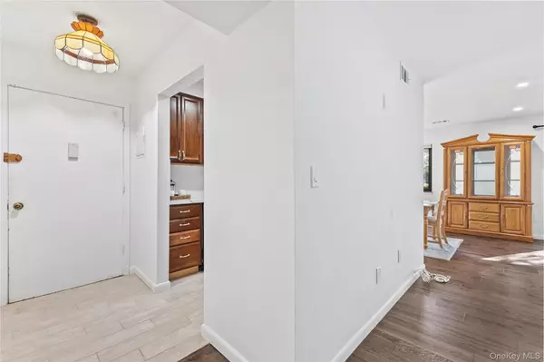 Poughkeepsie, NY 12603,105 Cherry Hill DR