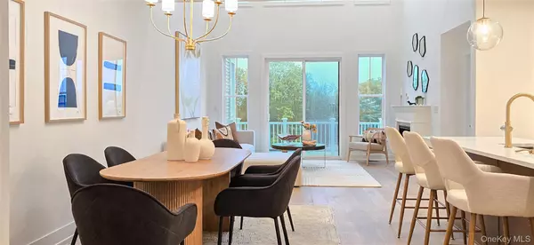 Carmel, NY 10512,1025 Cottage DR #12