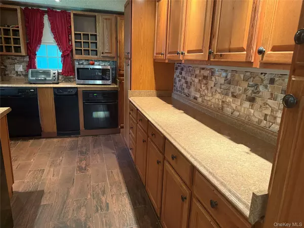 Cornwall, NY 12518,176 Willow AVE