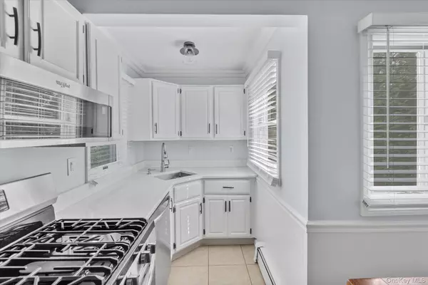 East Northport, NY 11731,26 Irving Johnson ST