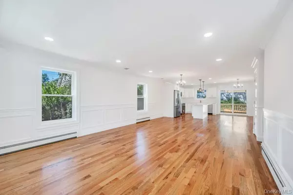 Farmingville, NY 11738,33 Rosemont AVE