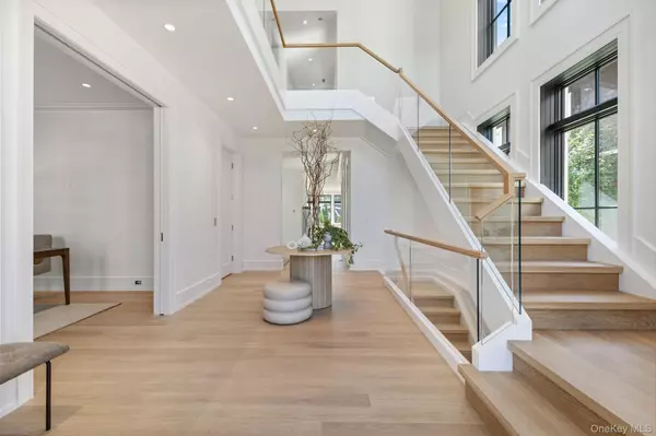 Greenwich, CT 06830,48 Lexington AVE