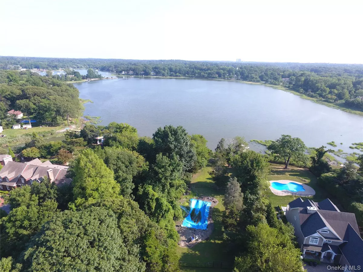 East Setauket, NY 11733,59 Dyke RD