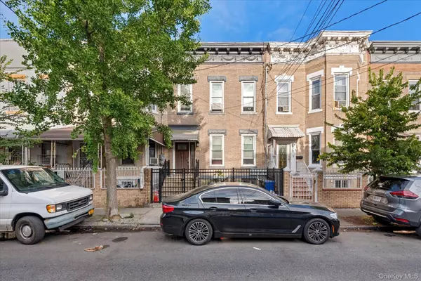 285 Lincoln AVE, Brooklyn, NY 11208