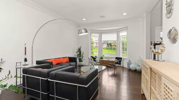 Armonk, NY 10504,42 Miller CIR
