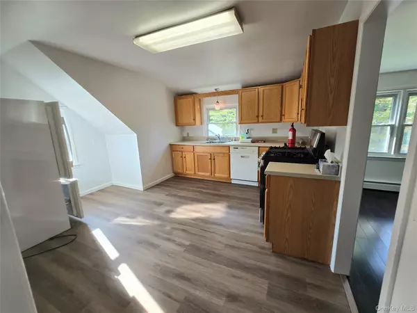 Putnam Valley, NY 10579,202 Peekskill Hollow RD #2
