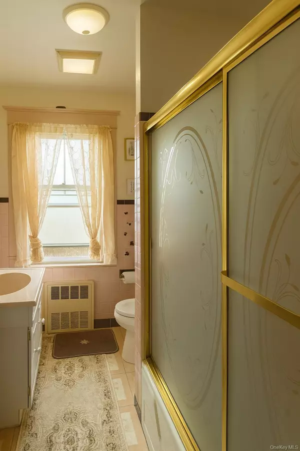 Brooklyn, NY 11236,1491 E 94th ST