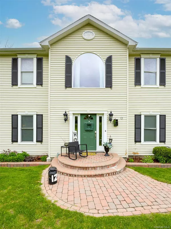 Red Hook, NY 12571,12 Broadview LN